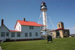 Great Lakes Shipwreck Museum and Light Station